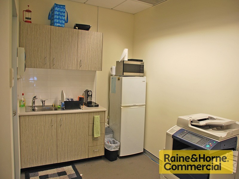 12/720 Macarthur Avenue, Eagle Farm QLD 4009