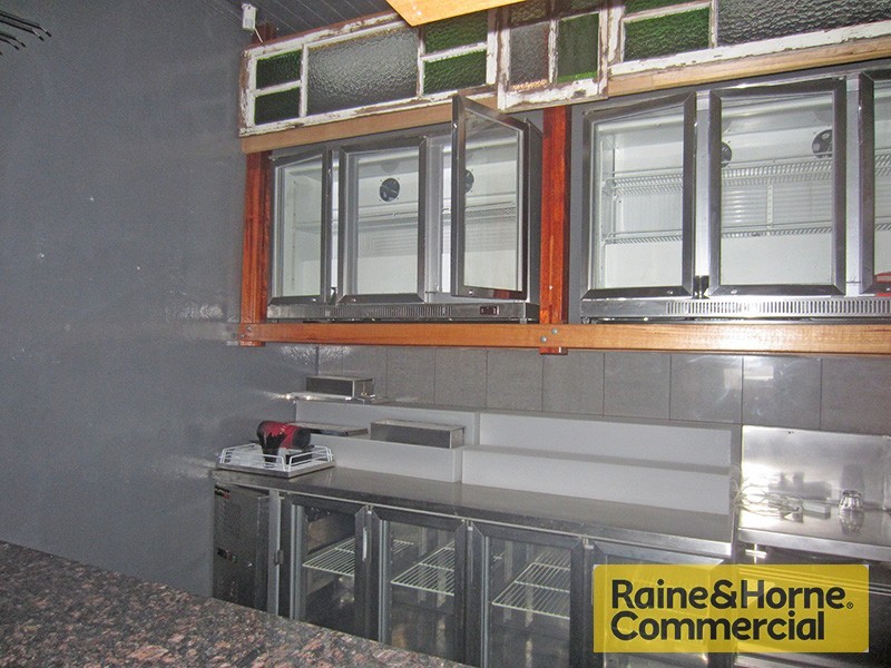 1/340 Sandgate Road, Albion QLD 4010