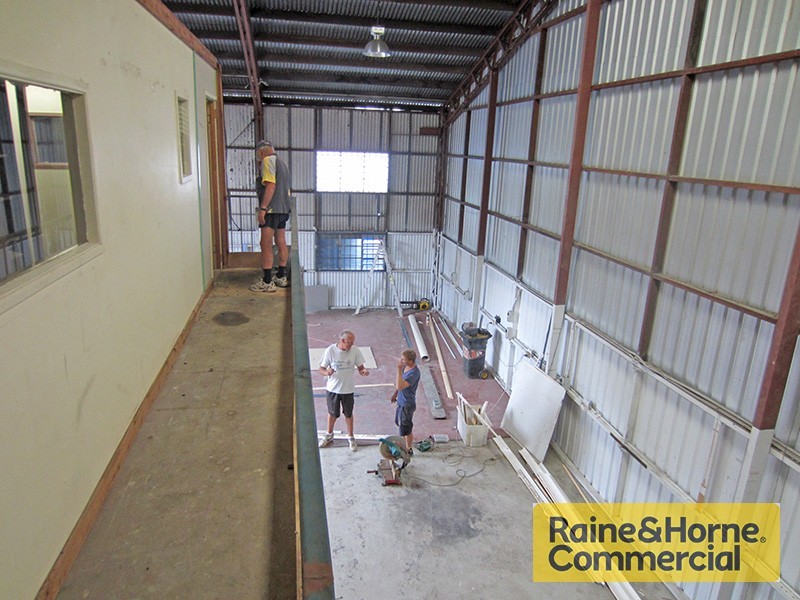 Arana Hills QLD 4054