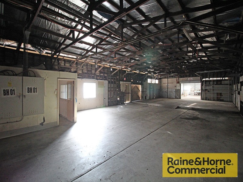 Front/77 Kempster Street, Sandgate QLD 4017