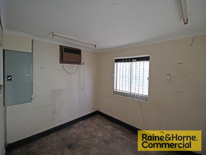 Front/77 Kempster Street, Sandgate QLD 4017