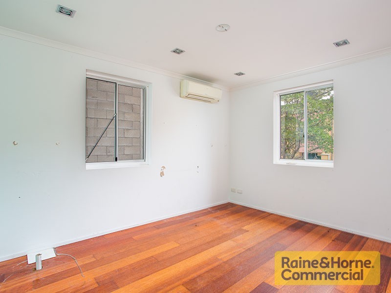 Shop 2/226 Leichhardt Street, Spring Hill QLD 4000