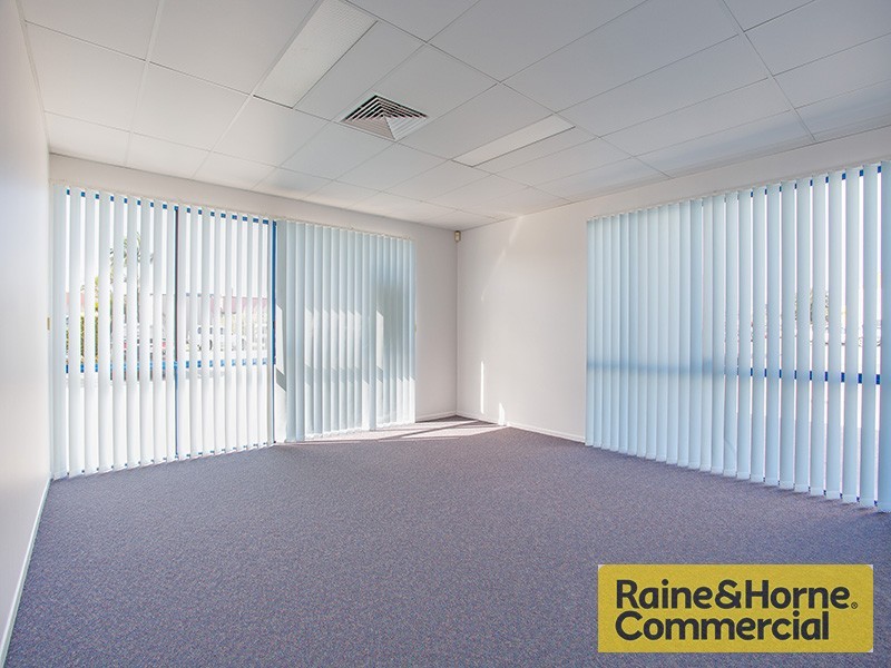 34 Aerodrome Rd, Caboolture QLD 4510