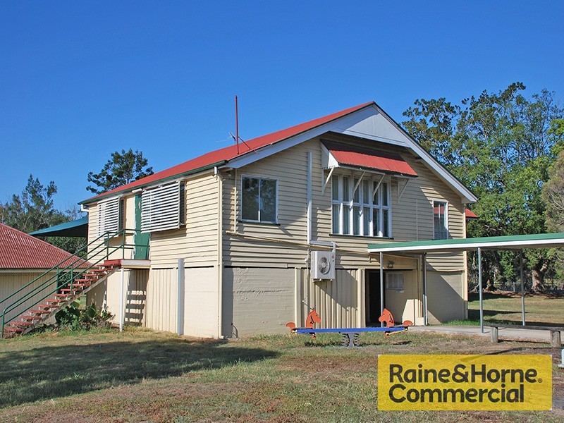 Part / 238 Eagle Farm Road, Pinkenba QLD 4008