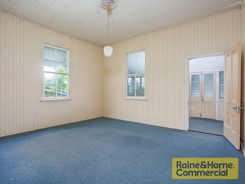 334 Enoggera Road, Newmarket QLD 4051