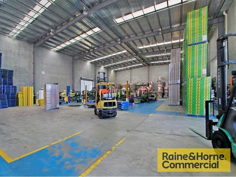 9-11 Boeing Place, Caboolture QLD 4510