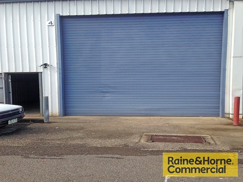 Arana Hills QLD 4054