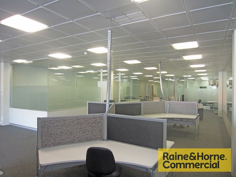 18 Ross Street, Newstead QLD 4006