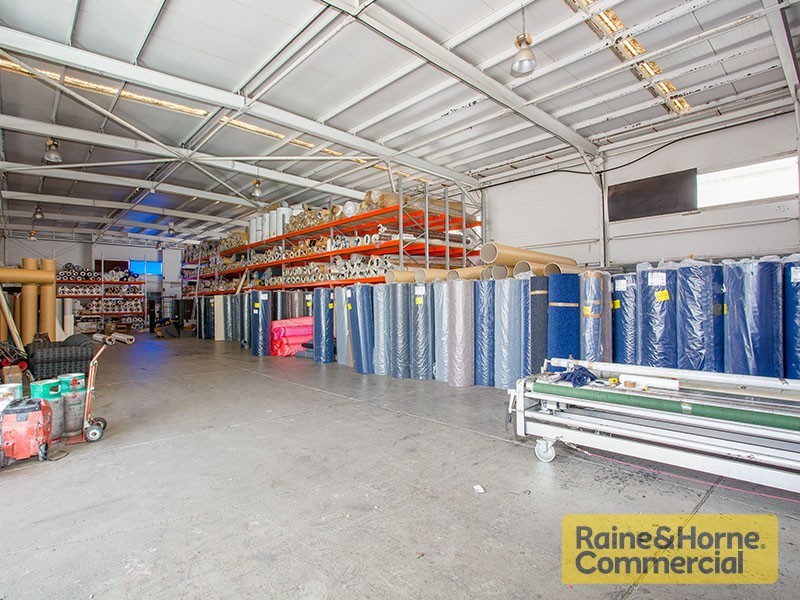 71 Riverside Place, Morningside QLD 4170