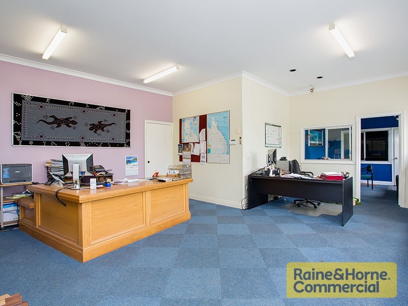 71 Riverside Place, Morningside QLD 4170