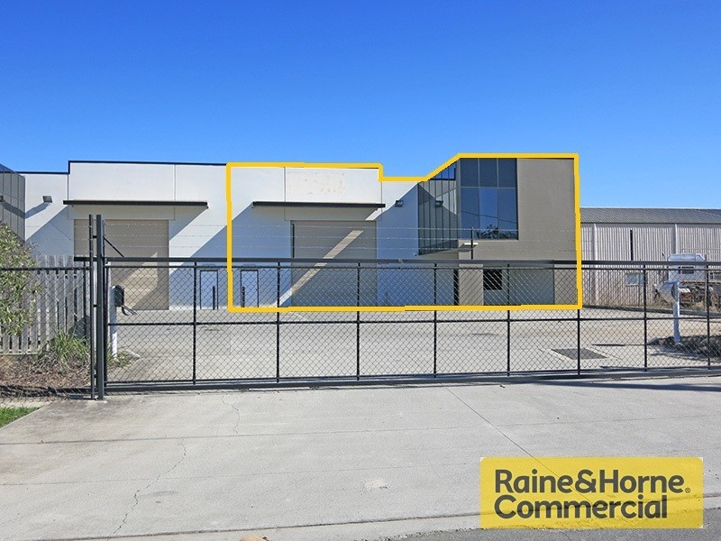 2/8-10 Skyreach Street, Caboolture QLD 4510