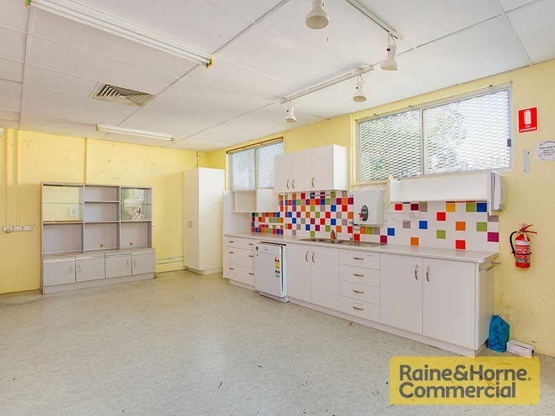 1 Mary Street, Kingston QLD 4114