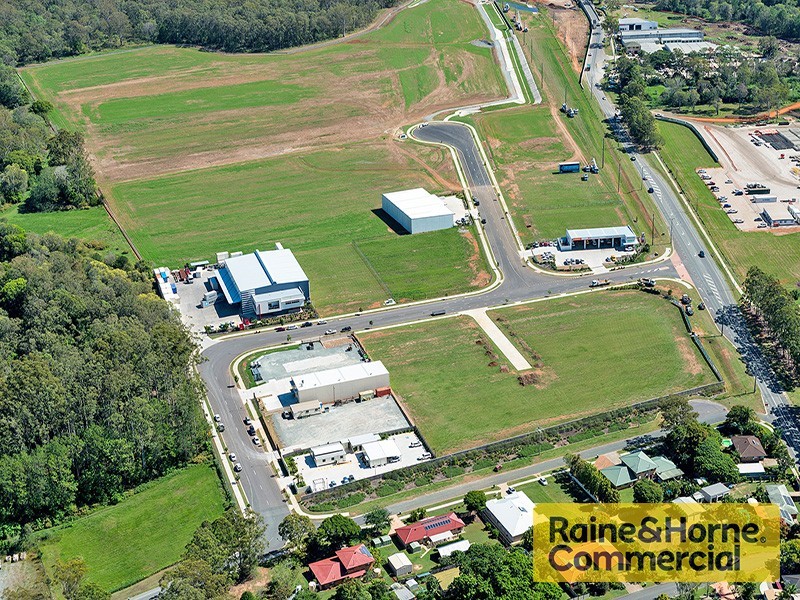 33 Briggs Court, Kallangur QLD 4503