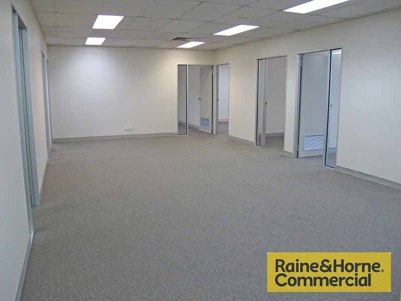 Indooroopilly QLD 4068