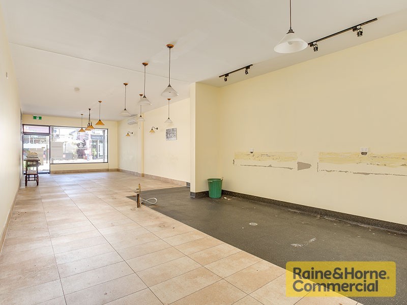 1/121 Racecourse Road, Ascot QLD 4007