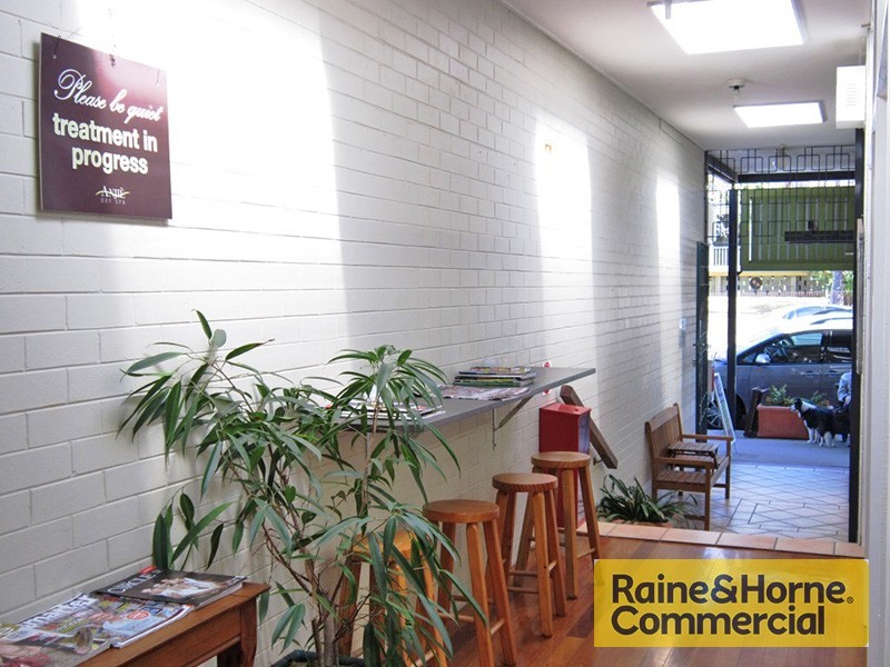 2/45 Dean Street, Toowong QLD 4066