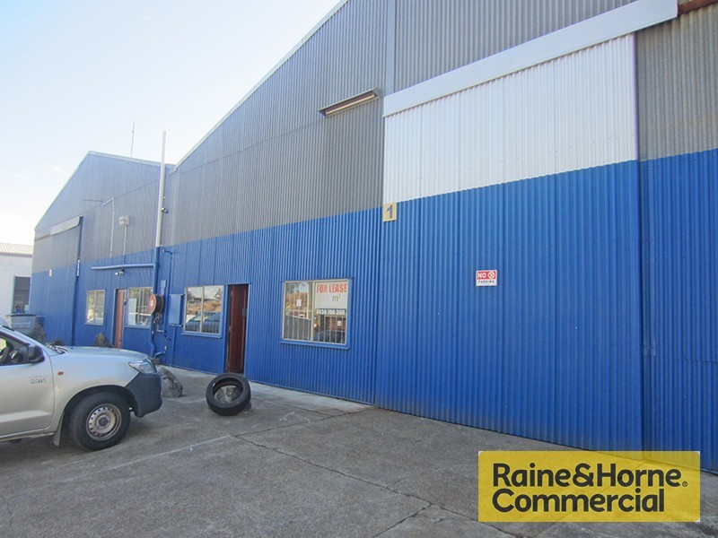 Arana Hills QLD 4054