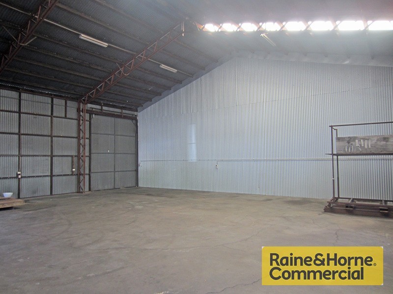 Arana Hills QLD 4054