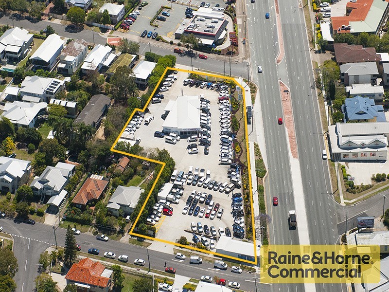 306-320 Gympie Road, Kedron QLD 4031