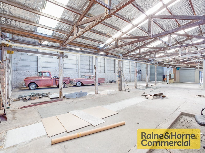 100 and 114 Connaught Street, Sandgate QLD 4017