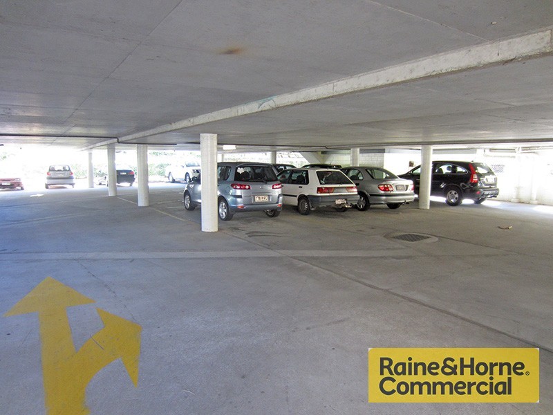Mitchelton QLD 4053