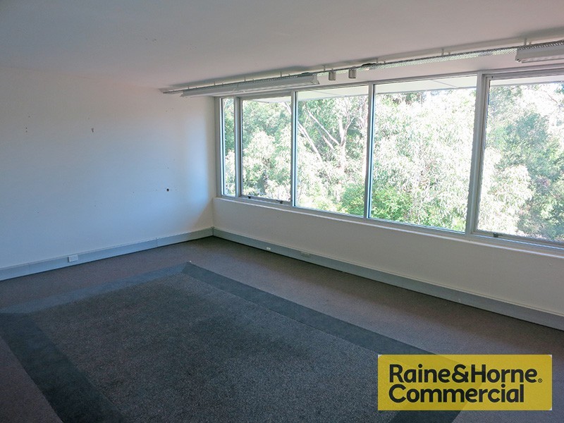 149 Boundary Road, Bardon QLD 4065