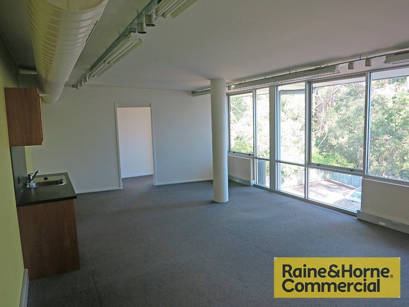 149 Boundary Road, Bardon QLD 4065