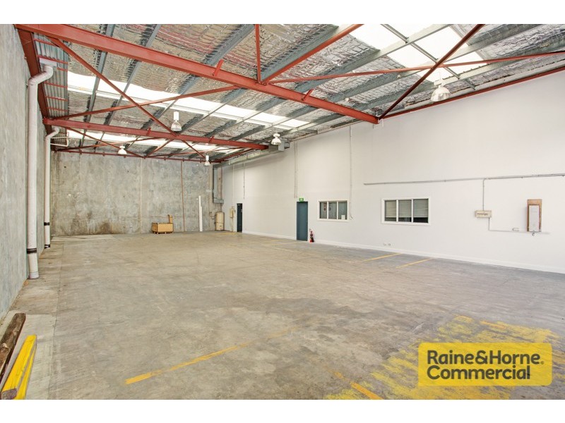 10-12 Allworth Street, Northgate QLD 4013