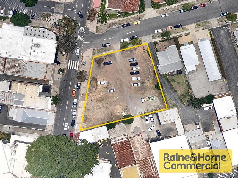 office 4/23 Racecourse Road, Hamilton QLD 4007