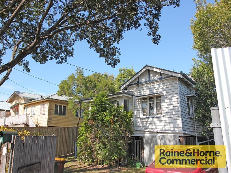 7 and 11 Sadlier Street, Kedron QLD 4031