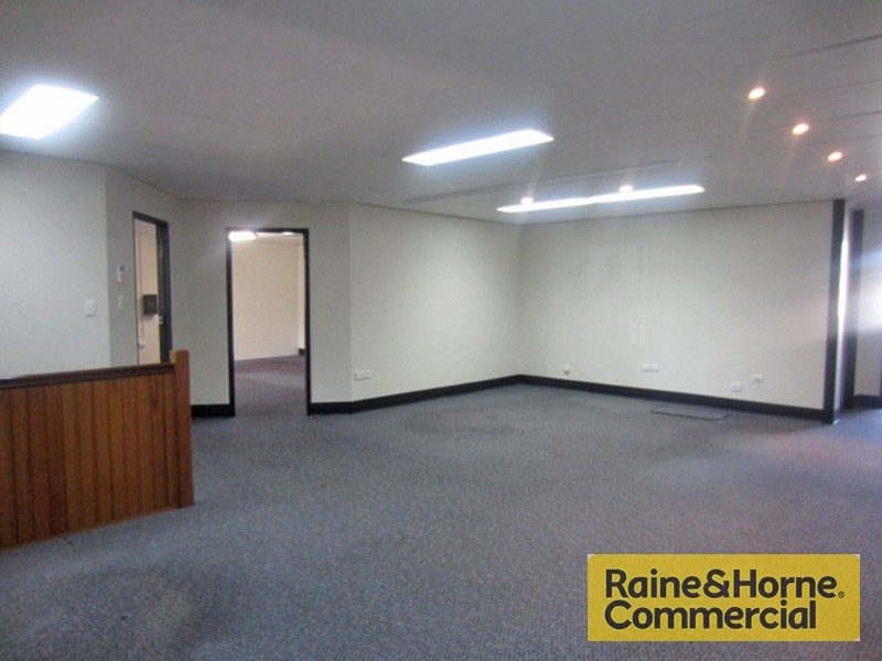 31 Cordova Street, Milton QLD 4064