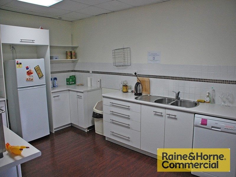 6/134 Racecourse Road, Ascot QLD 4007