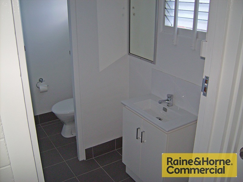 1422 Gympie Road, Aspley QLD 4034