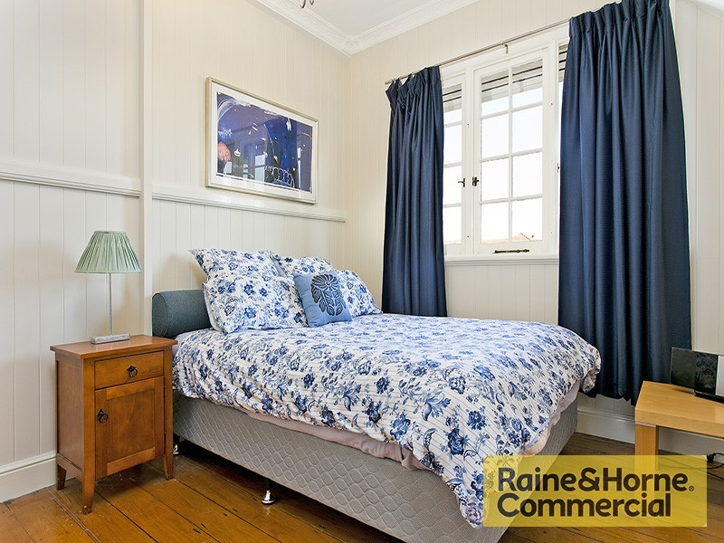 Wavell Heights QLD 4012