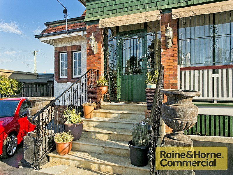 Wavell Heights QLD 4012