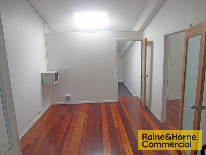 Milton QLD 4064