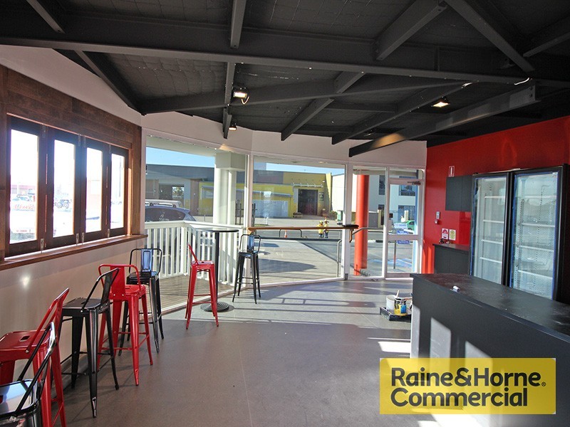 2/62 South Pine Road, Brendale QLD 4500