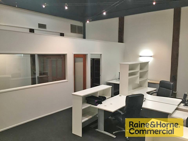 Milton QLD 4064