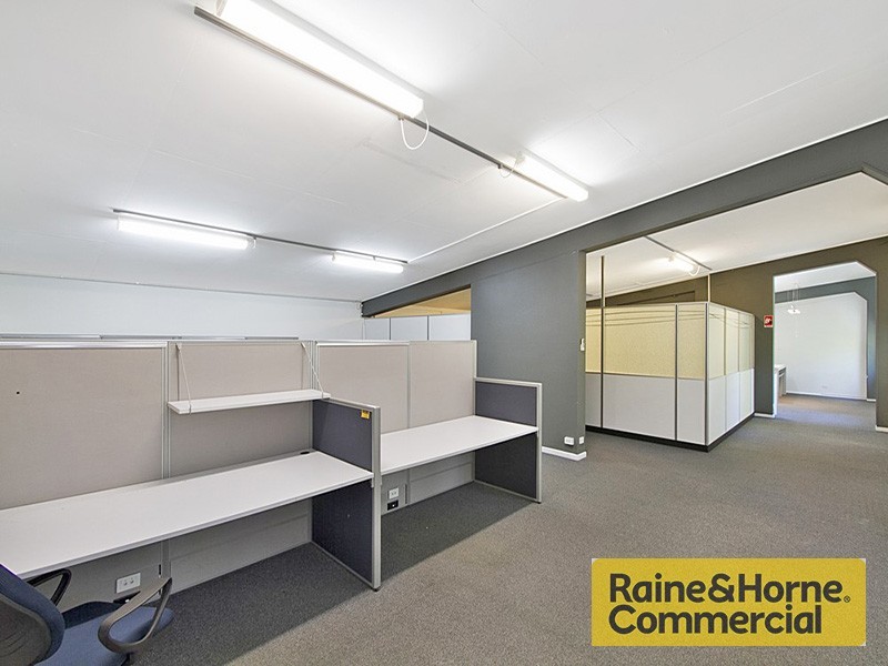 Milton QLD 4064