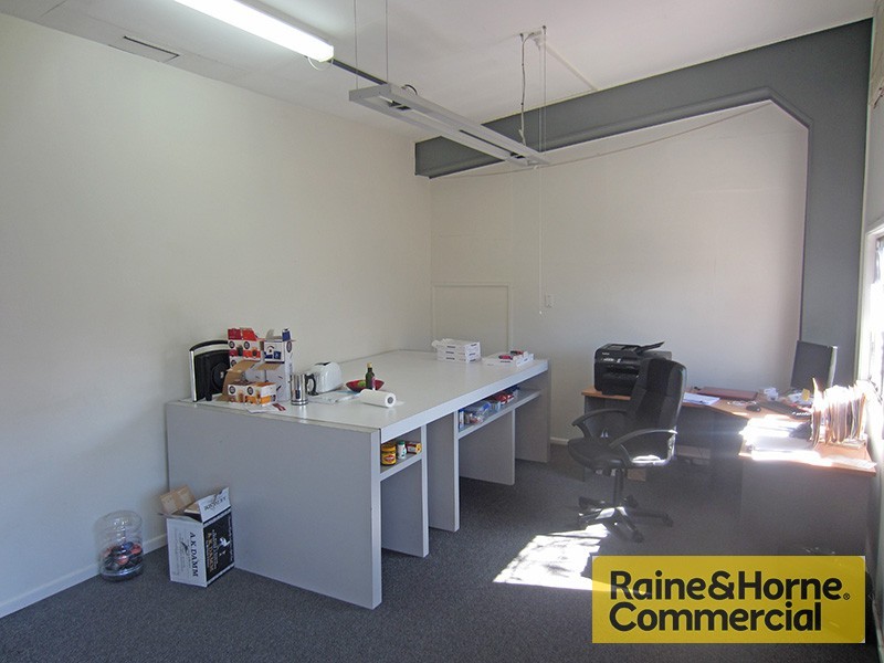 Milton QLD 4064