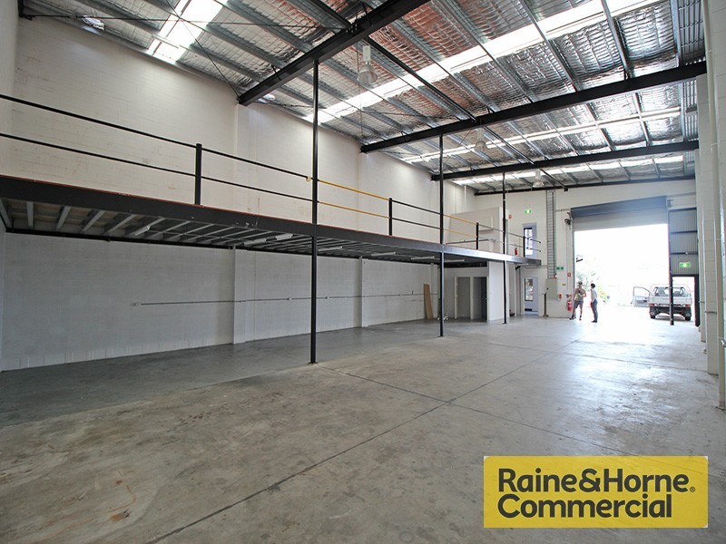8 Storie Street, Clontarf QLD 4019