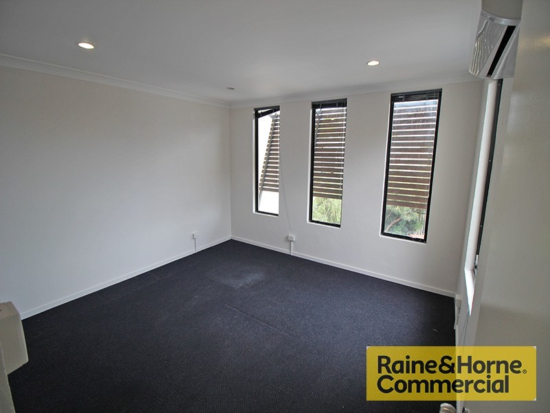 8 Storie Street, Clontarf QLD 4019