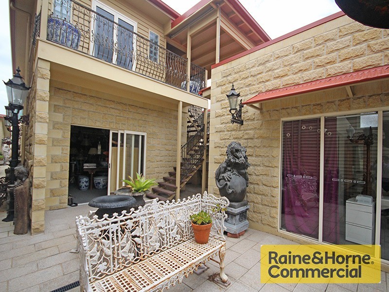 2/275 Nudgee Road, Hendra QLD 4011