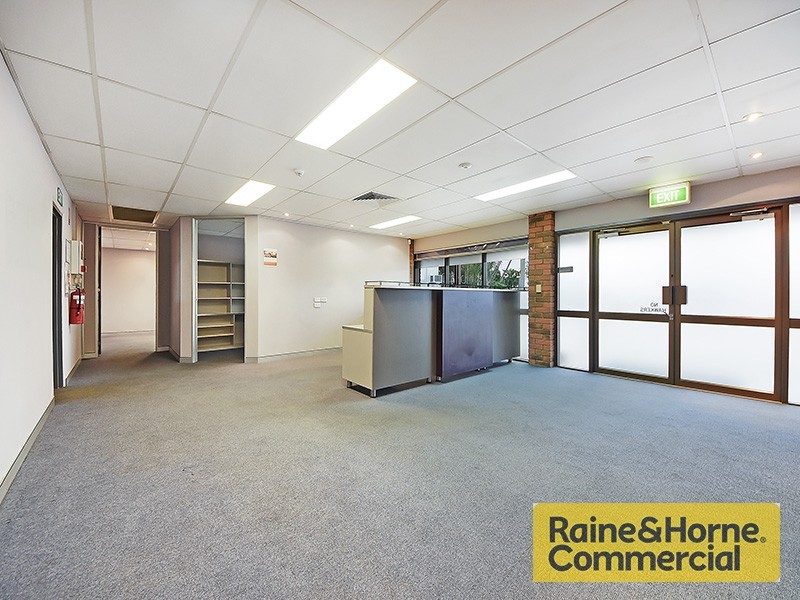 27 Deakin Street, Brendale QLD 4500