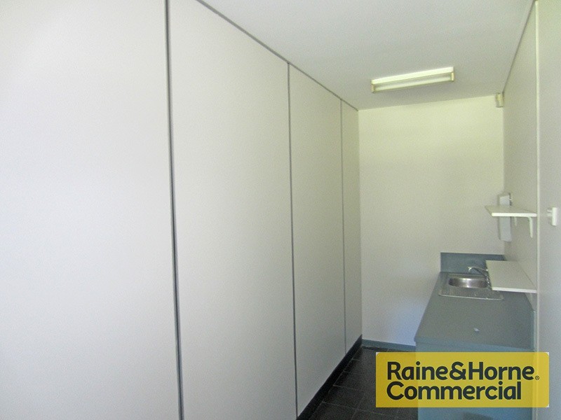 9 McInroy Street, Taringa QLD 4068