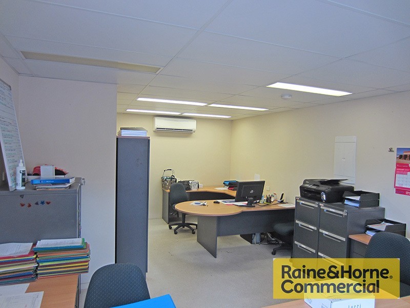 Arana Hills QLD 4054