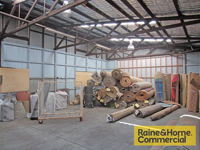 2/10 Elliot Street, Albion QLD 4010