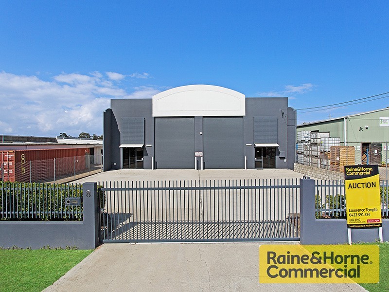 8 Huntington Street, Clontarf QLD 4019