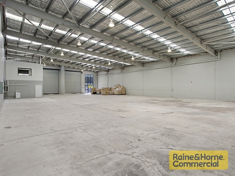 8 Huntington Street, Clontarf QLD 4019