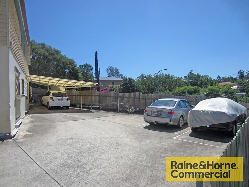 12 Moorak Street, Taringa QLD 4068